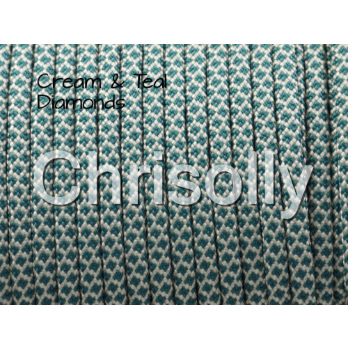 US - Cord  Typ 3 Cream & Teal Diamonds Meterware